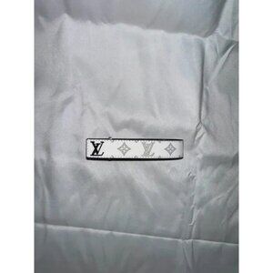 White Louis Vuitton LV Slim Bracelet Adjustable Size 21 W/ Box